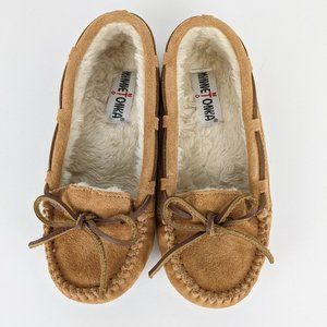 Women's Minnetonka Pile Lined Hardsole Moccasin